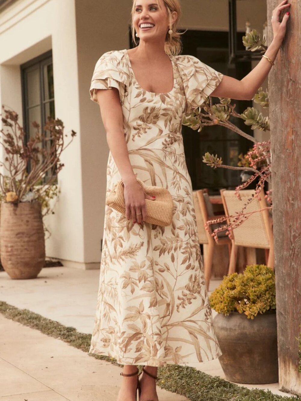 Fall Family Photo Flutter Sleeve dress. Tuckernuck x Studio McGee Dune Breeze